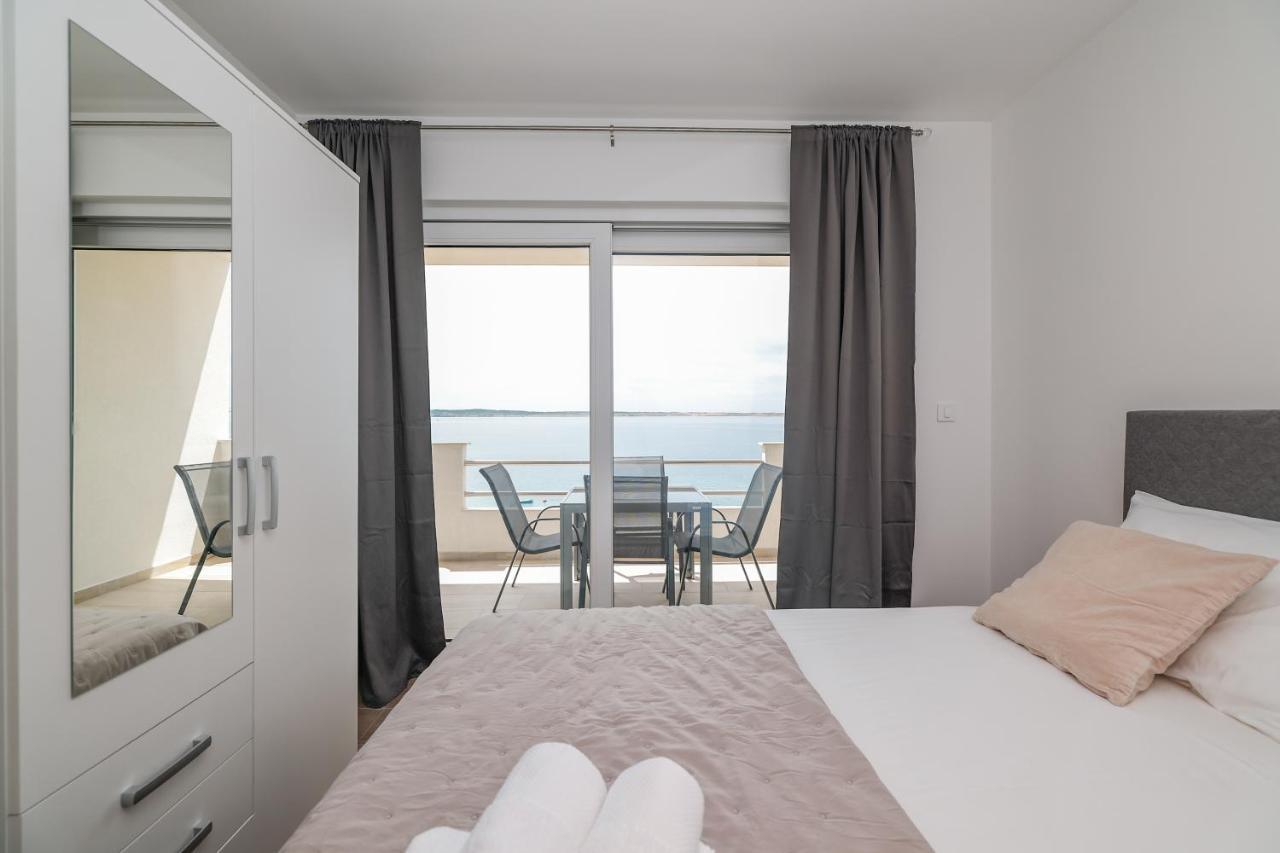 Beachfront Apartments Tic With Seaview Miletici Exterior foto