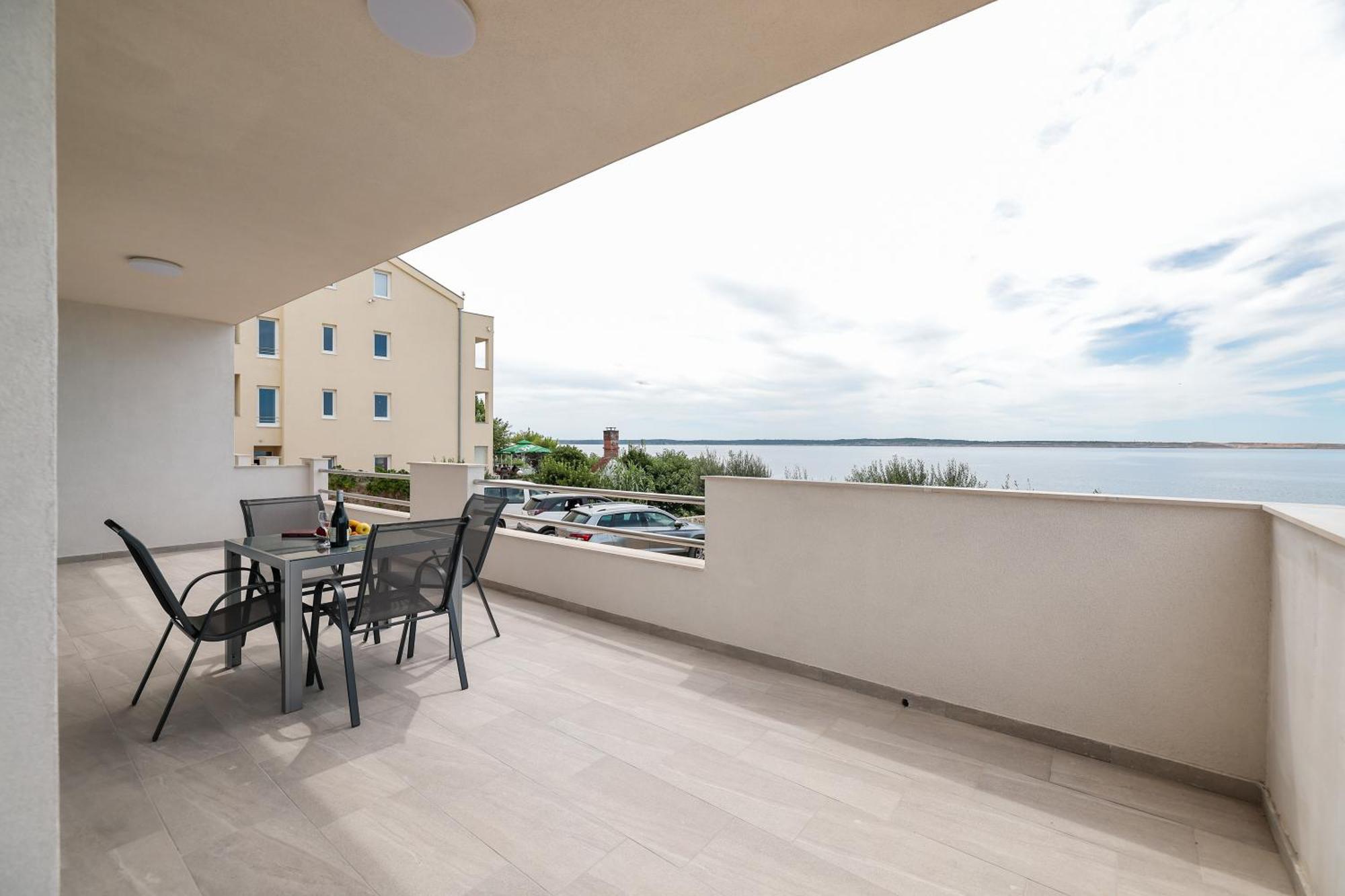 Beachfront Apartments Tic With Seaview Miletici Exterior foto