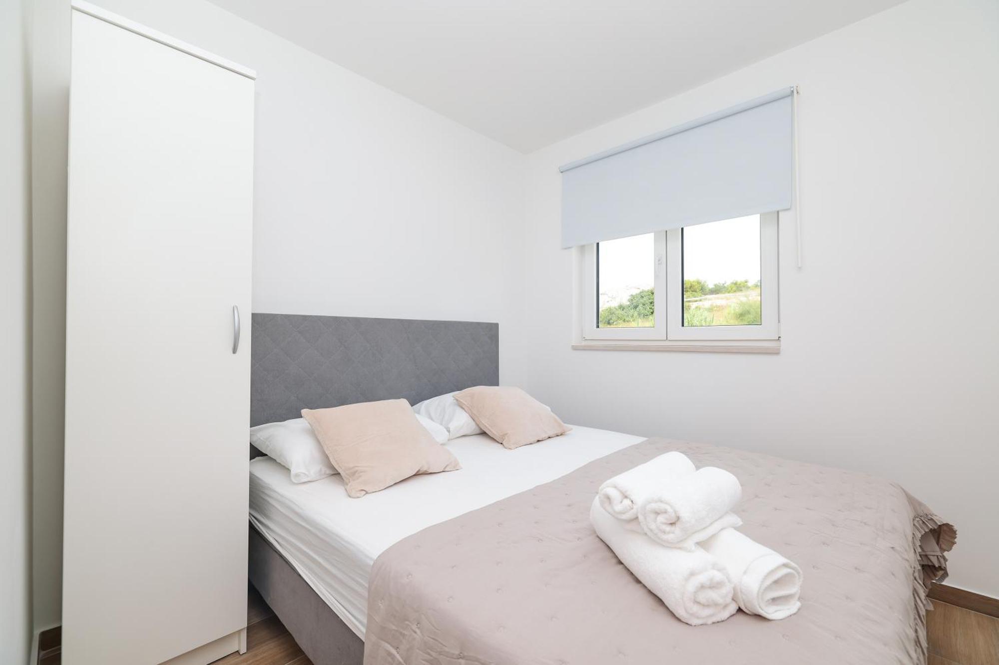 Beachfront Apartments Tic With Seaview Miletici Exterior foto